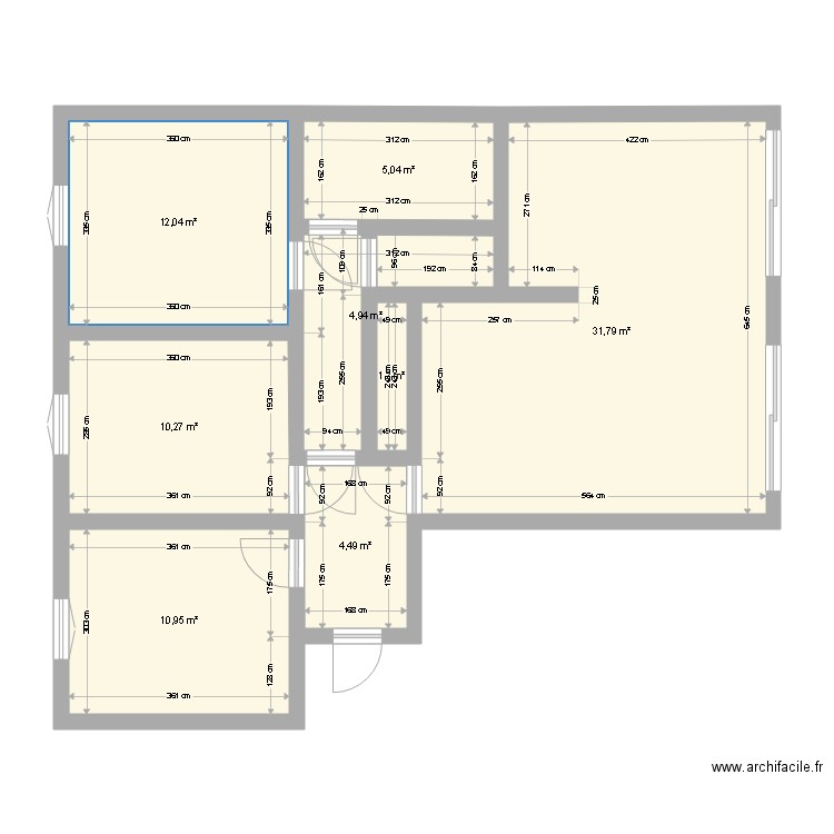 Appartement Lavoisier. Plan de 8 pièces et 81 m2