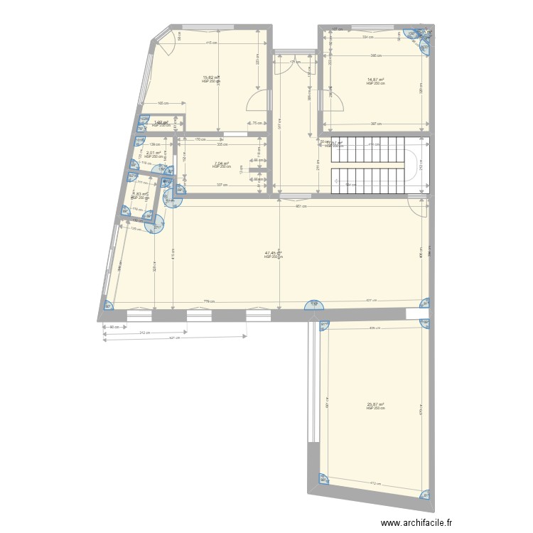 cadinot. Plan de 29 pièces et 273 m2