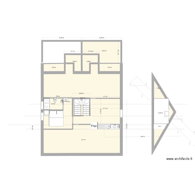 V Nova Sotao. Plan de 20 pièces et 240 m2