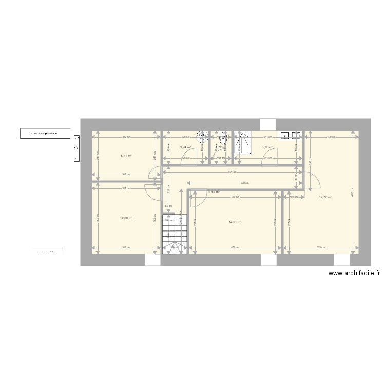 etage projet. Plan de 8 pièces et 77 m2