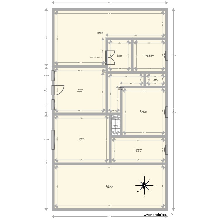 Clergé. Plan de 21 pièces et 445 m2