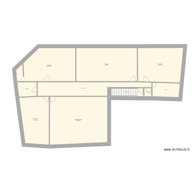 ILOT GIAT R+1. Plan de 10 pièces et 254 m2