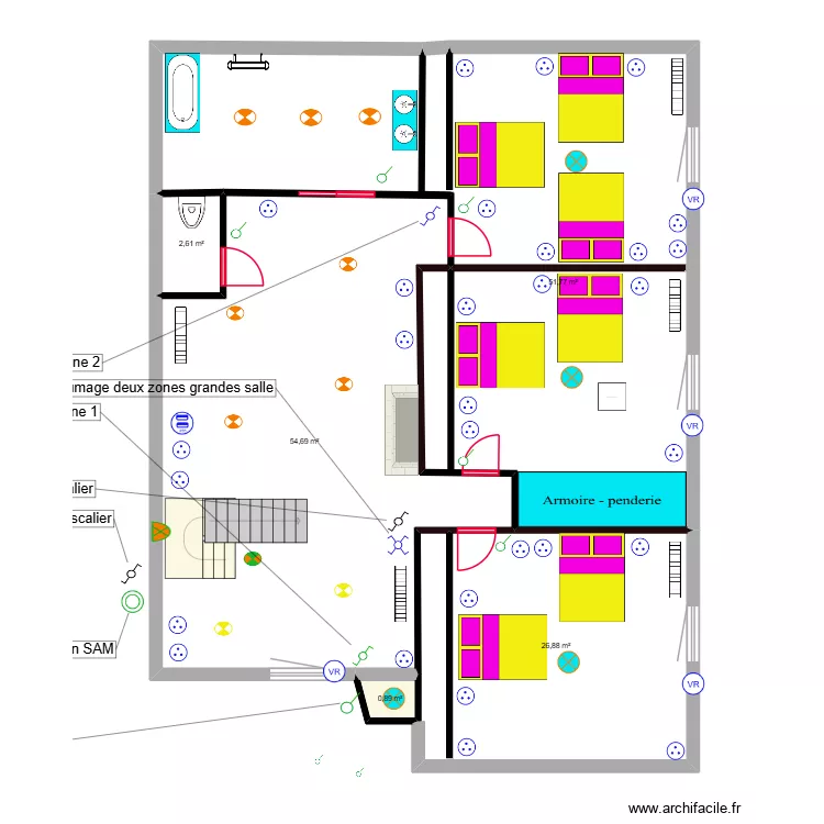 &Eacute;tage Max et L&eacute;a 7. Plan de 5  et 137 m²