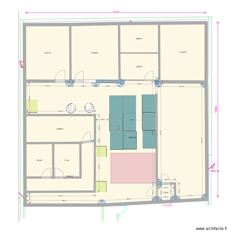 BUR22_4. Plan de 11 pièces et 253 m2