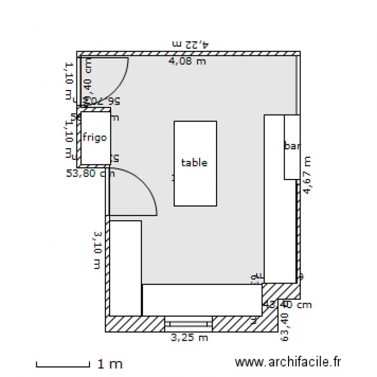 cuisine meublée. Plan de 0 pièce et 0 m2