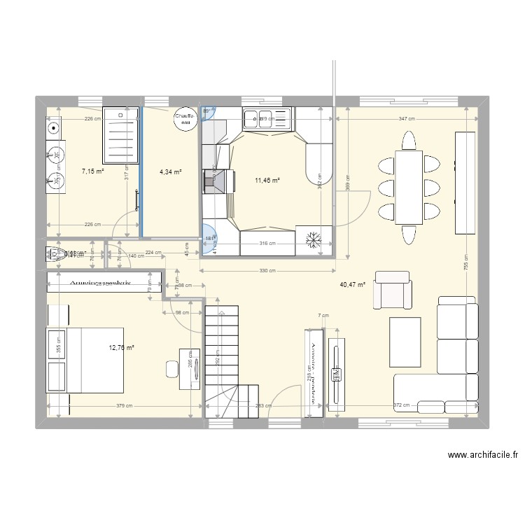 Axxam. Plan de 6 pièces et 77 m2