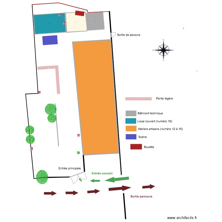 cour sans limite de propriété. Plan de 0 pièce et 0 m2