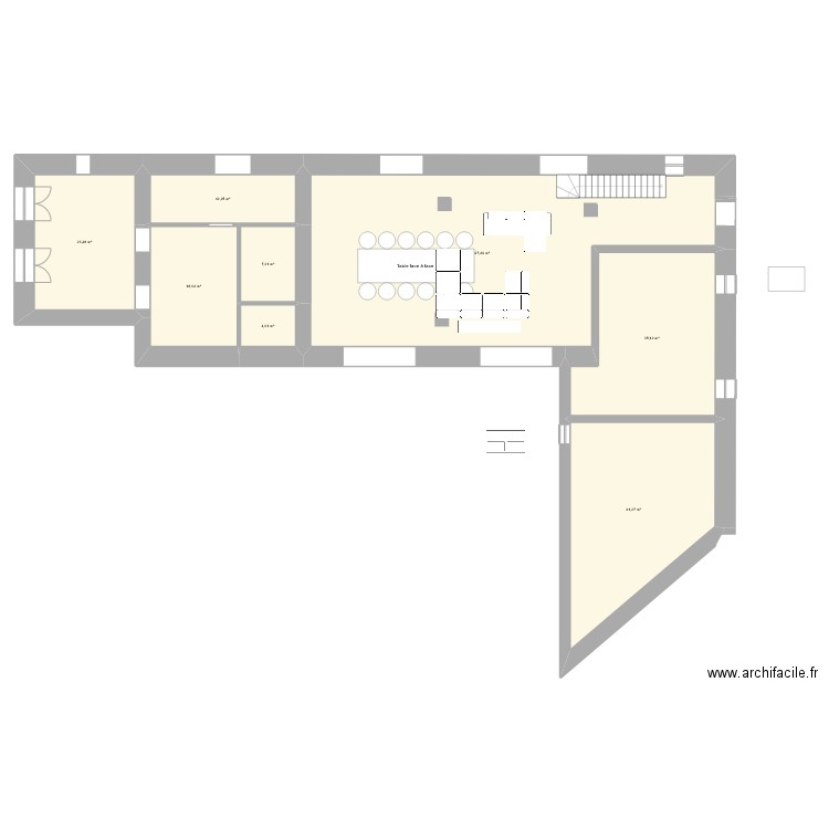 projet santilly rdc grange. Plan de 8 pièces et 239 m2