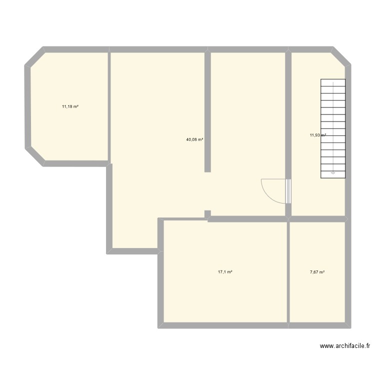 Cave. Plan de 5 pièces et 88 m2