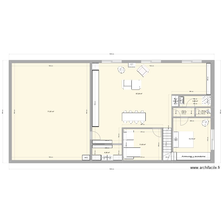 HANGAR. Plan de 9 pièces et 177 m2