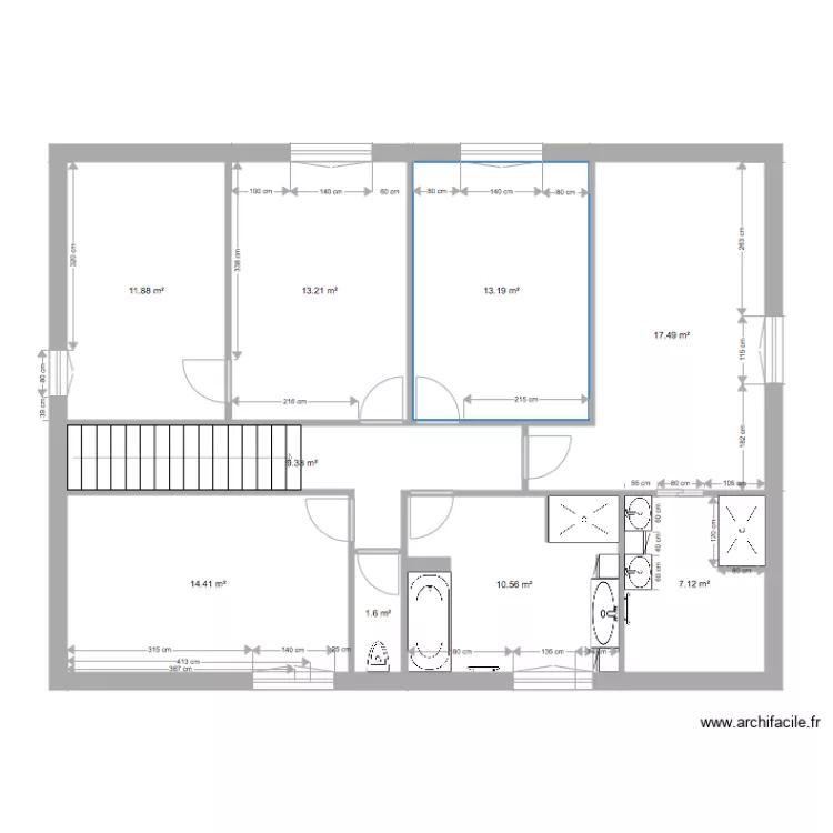 etage complet vide. Plan de 