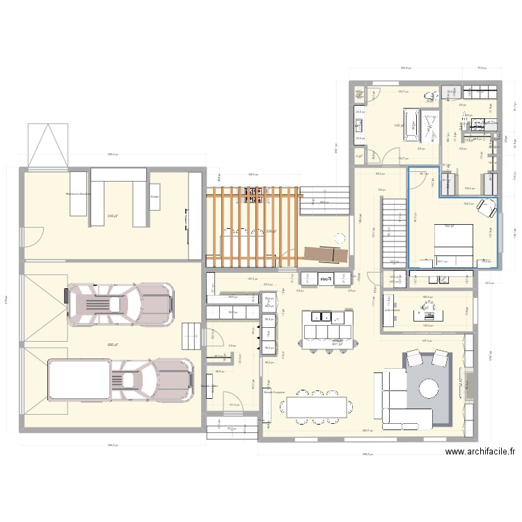 Version 6 garage sur le côté. Plan de 11 pièces et 255 m2