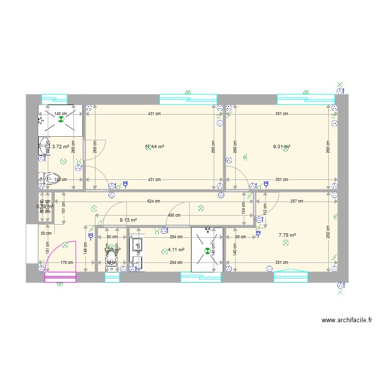 PC et lumières et autres chambres. Plan de 0 pièce et 0 m2