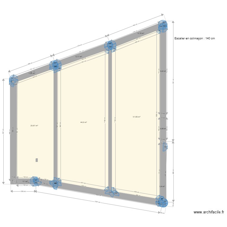 Plan Aubière Combles version 1. Plan de 11 pièces et 124 m2