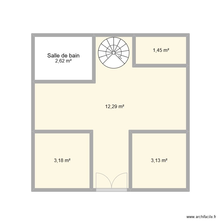 plo. Plan de 5 pièces et 23 m2