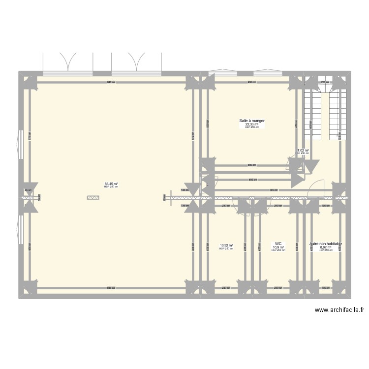 RdC Bas Initial. Plan de 6 pièces et 159 m2