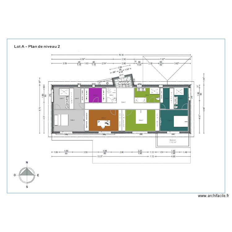 étage 3ch 1bureau 1débarras. Plan de 0 pièce et 0 m2