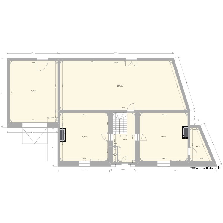 Saint Sulpice des Landes. Plan de 18 pièces et 551 m2