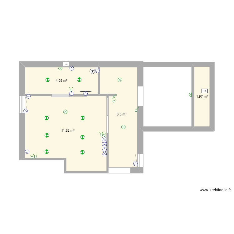 sdb etage et chambre 2. Plan de 4 pièces et 24 m2