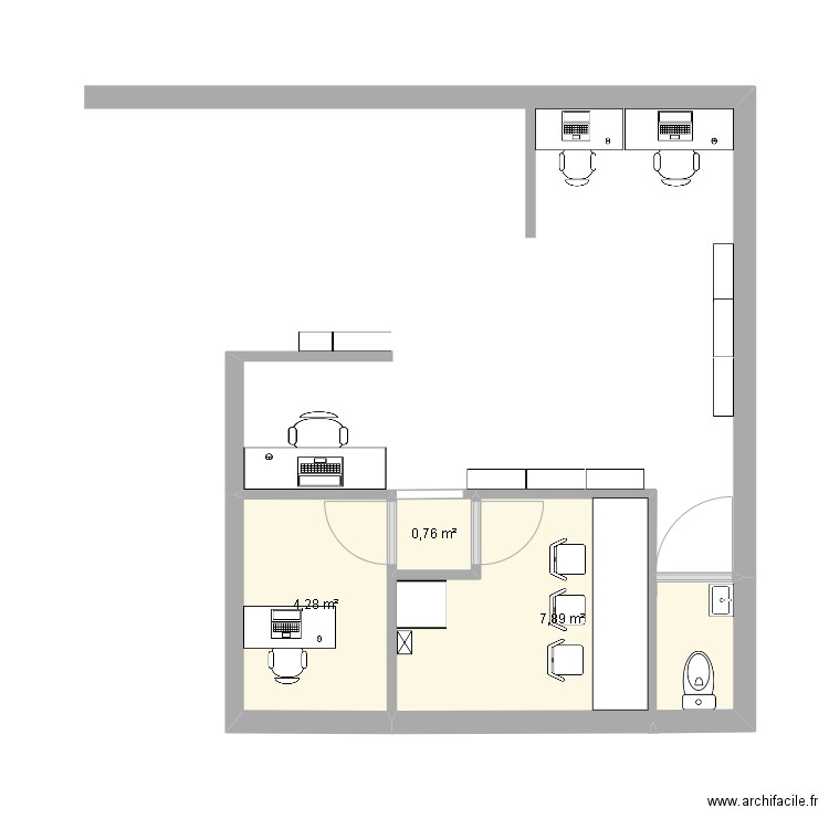 Cluny back office 1. Plan de 3 pièces et 13 m2