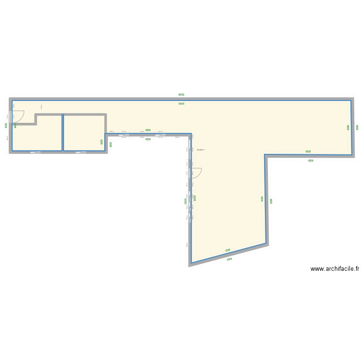 COMMANDERIE. Plan de 1 pièce et 203 m2