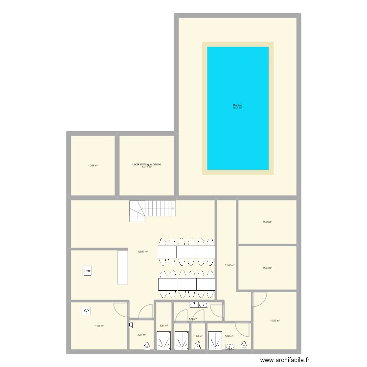 Auberge avec piscine. Plan de 27 pièces et 395 m2