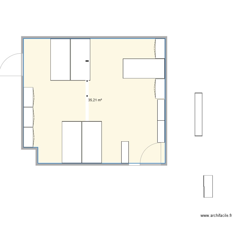 Bureau 4. Plan de 1 pièce et 35 m2