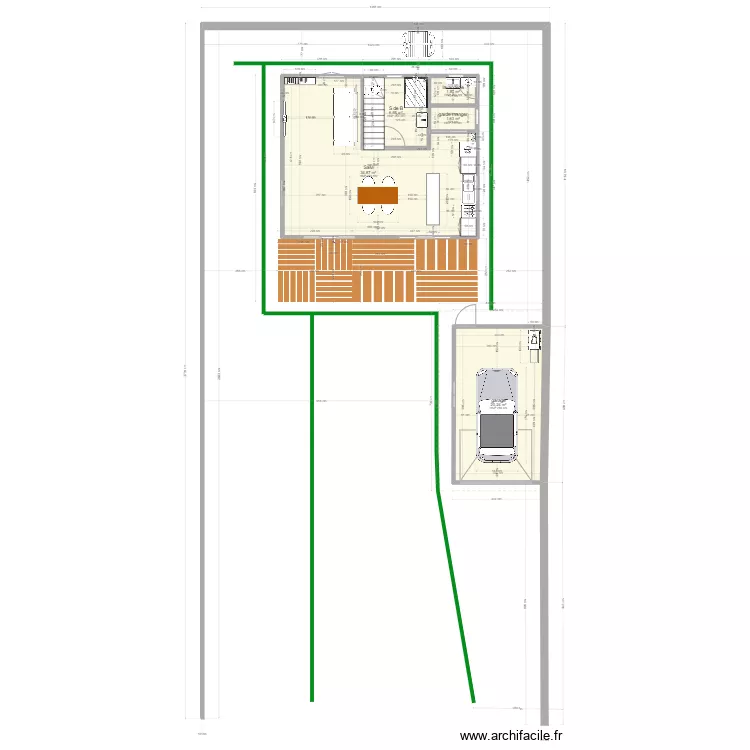 maison avec drainage et garage. Plan de 