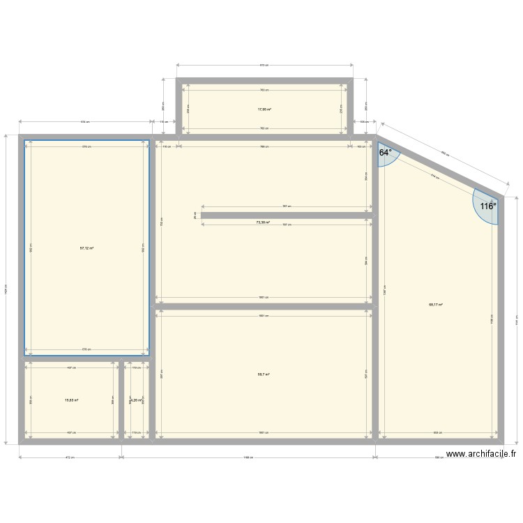 Biot RDC. Plan de 7 pièces et 296 m2