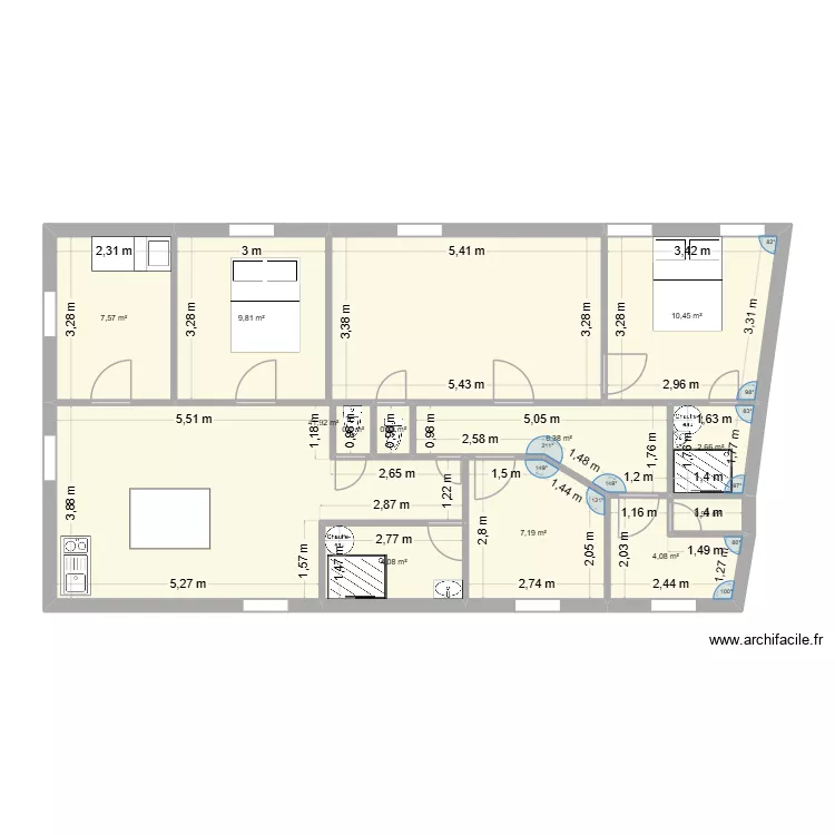 ETAGE 1 AVEC MEUBLES. Plan de 