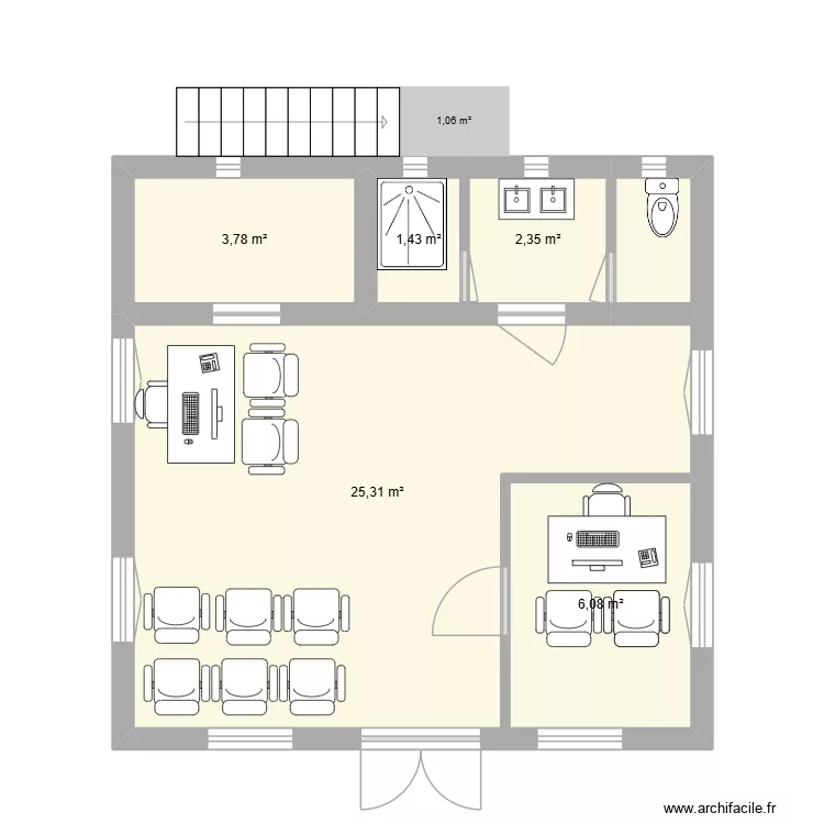 TRANO POLICE AMBANY. Plan de 5 Pièces et 39 m²