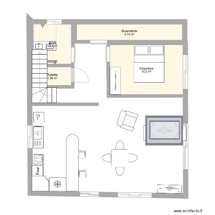 Case. Plan de 4 pièces et 21 m2