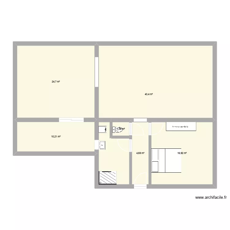 Grenier. Plan de 6  et 101 m²