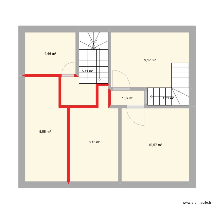 1 pierre. Plan de 8 pièces et 49 m2