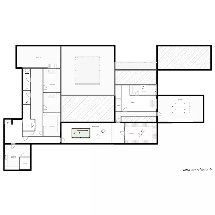 LUDOVIC 22 SS. Plan de 21  et 799 m²