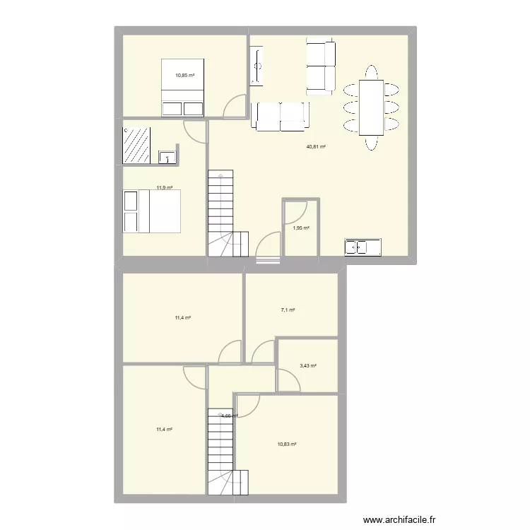 Maison. Plan de 10  et 114 m²