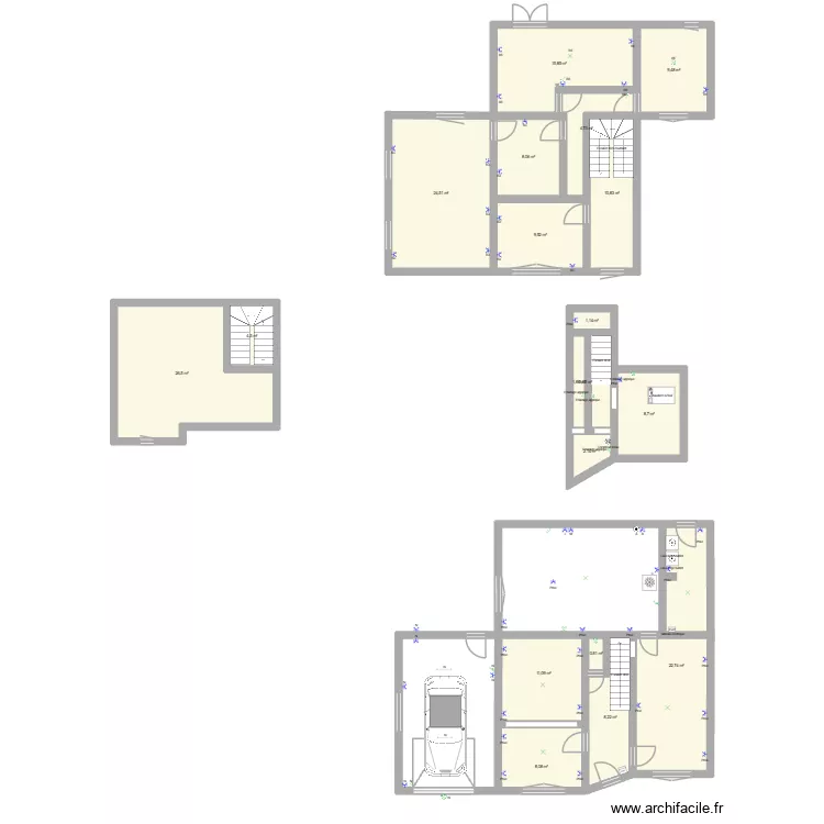 Manto. Plan de 19 Pièces et 182 m² Manto. Plan de 19 Pièces et 182 m²