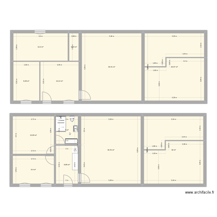 Hypothèse avec déplacement Porte. Plan de 12 pièces et 198 m2