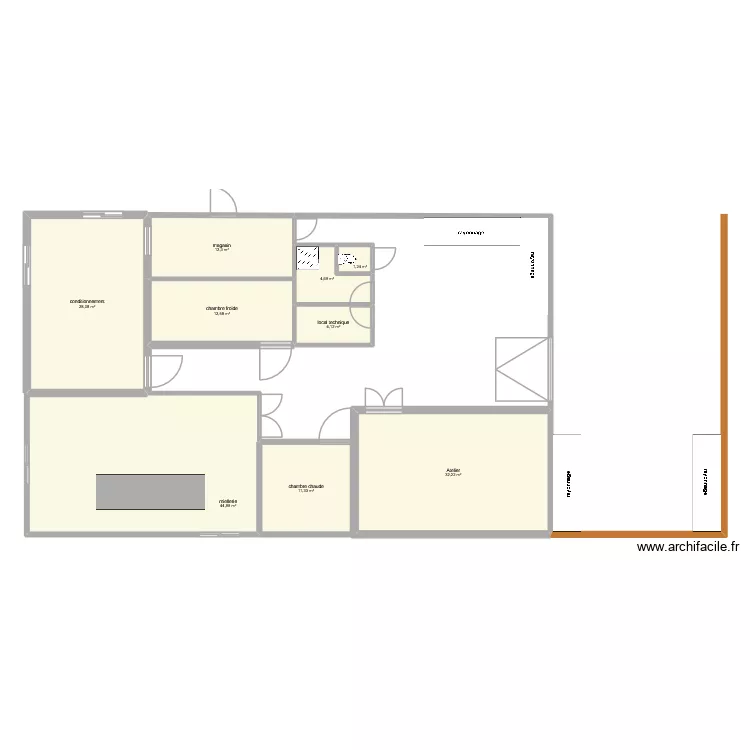 plan miellerie. Plan de 9 pièces et 152 m²
