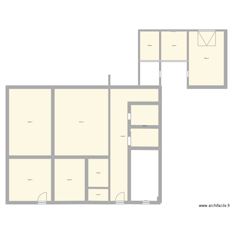 NEAUX. Plan de 11 pièces et 320 m2
