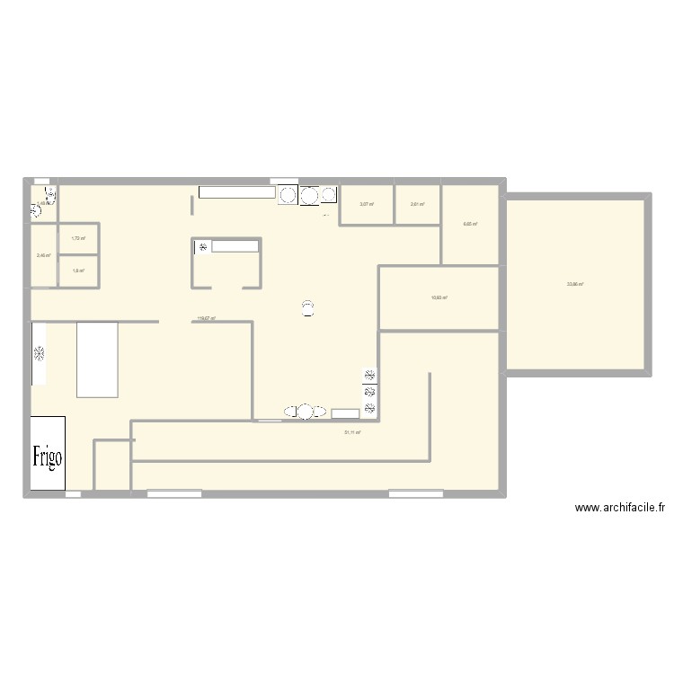 julian. Plan de 11 pièces et 235 m2