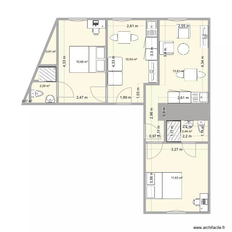 Louis. Plan de 8  et 52 m²