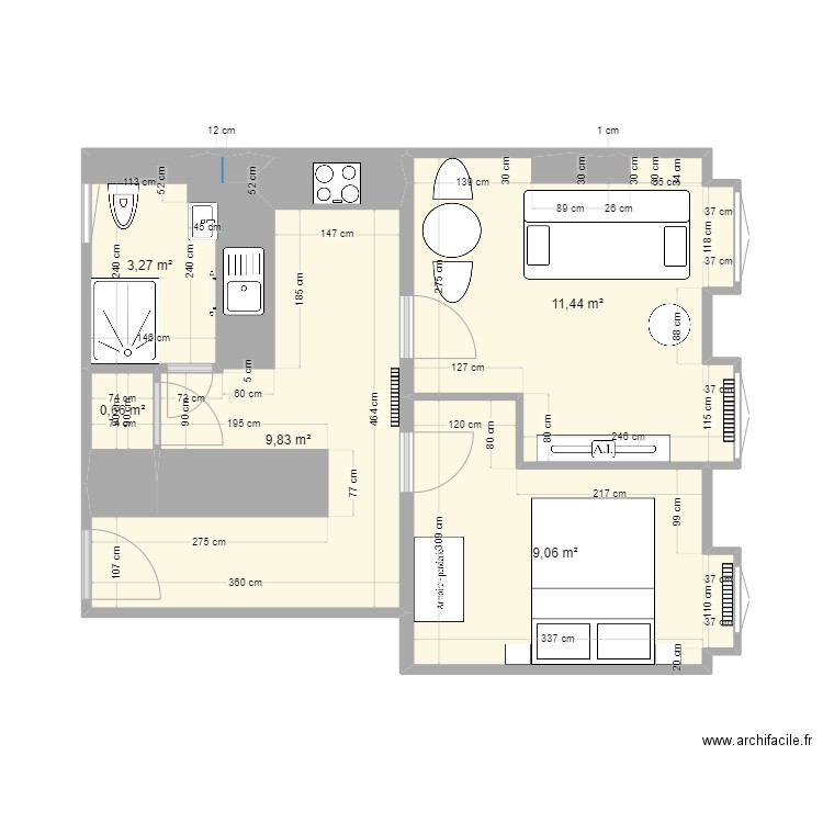 Poissoniers meublé. Plan de 5 pièces et 34 m2