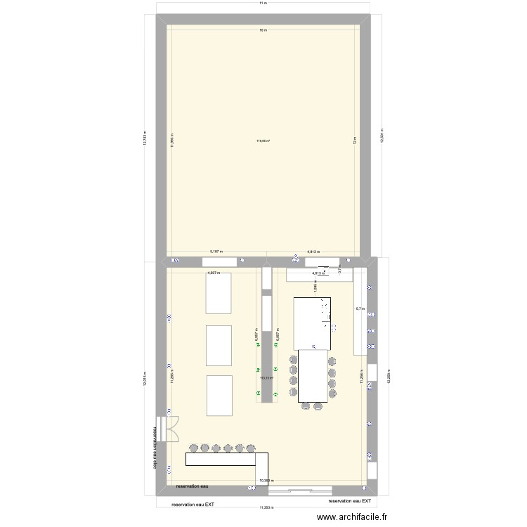 Grande salles. Plan de 2 pièces et 233 m2