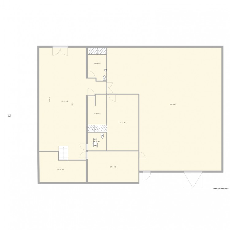 évacuation. Plan de 8 pièces et 399 m2