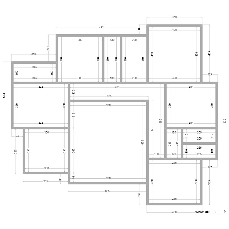 4 chambres. Plan de 14 pièces et 171 m2