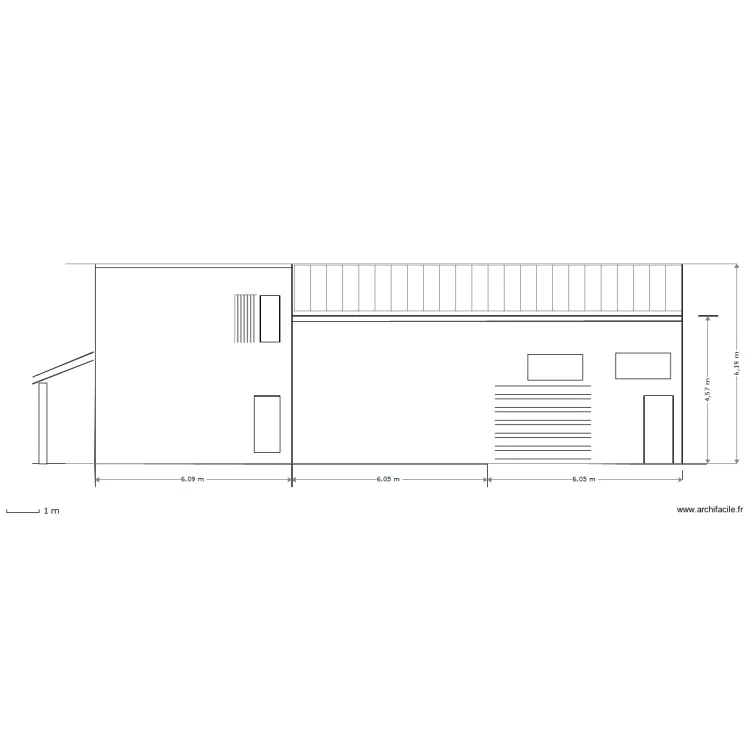 fa&ccedil;ade sud sans fenetre haut. Plan de 