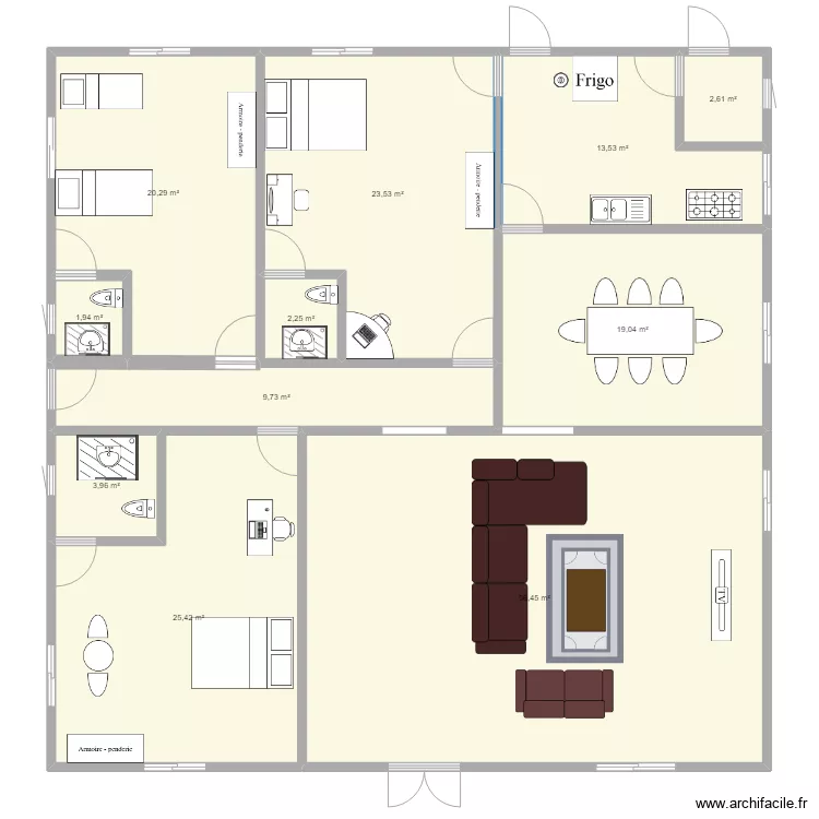 plan de 3 chambres salon avec salle &agrave; manger et cuisine. Plan de 