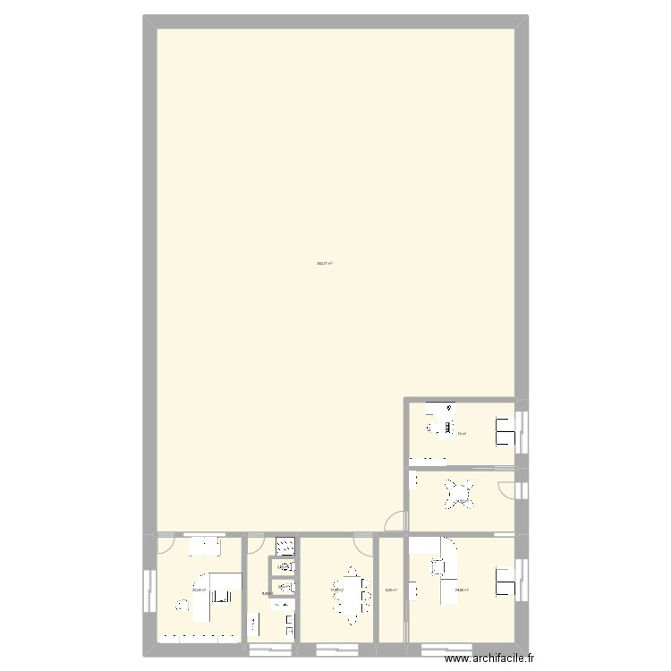 Local Marigny. Plan de 10 pièces et 473 m2