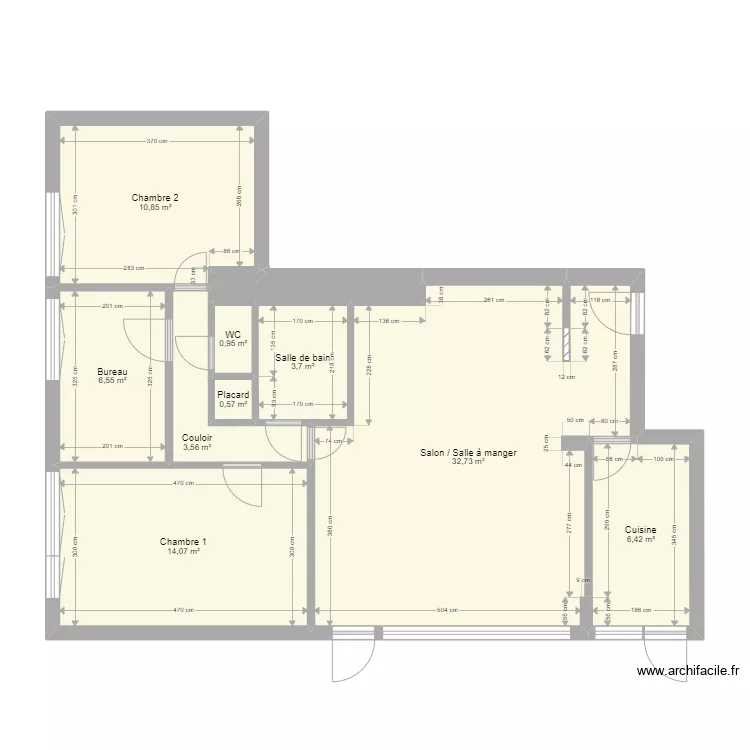 Aulne 106 Uccle Propre et vide. Plan de 10  et 81 m²